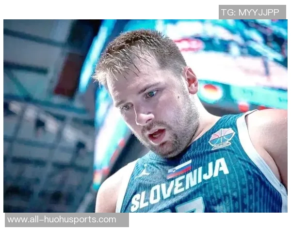 东契奇逐渐信任队友不再依赖个人得分展现团队精神